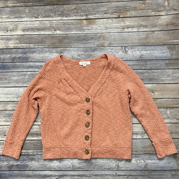 Two by Vince Camuto Peach Textured Button Cardigan Sweater - Picture 4 of 12